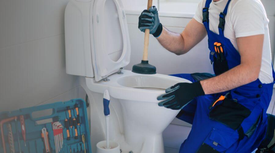 Professional septic pumping service in Bushton, KS